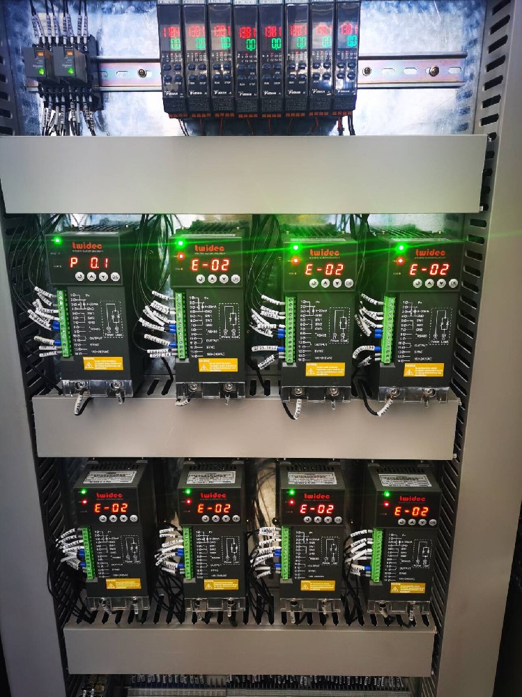 电力调解器不事情了什么原因？