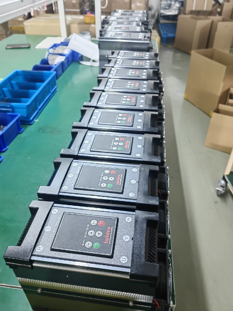 工业烘箱控温：0.1℃之差怎样决议产品生死？？？